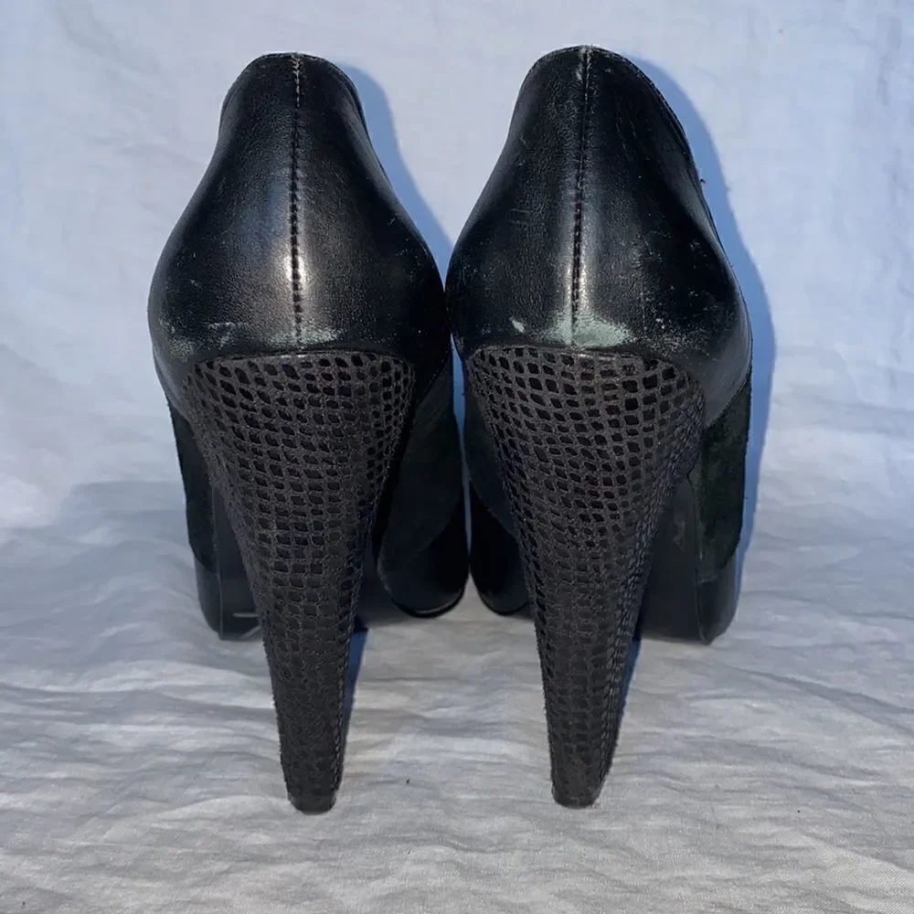 WESTIES Powell Black Leather and Suede Snakeskin Vamp Oxford Pump-10